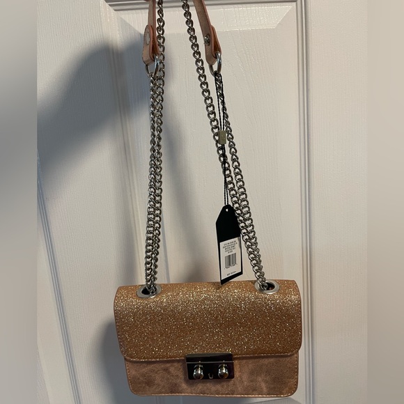 Max Studio Rose Gold crossbody bag New with tag - Picture 10 of 11